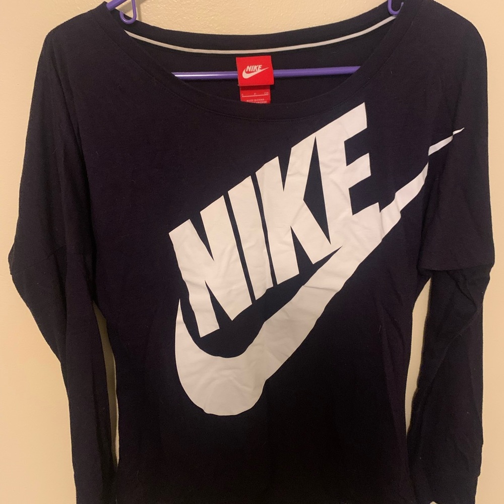 Purple Nike long sleeve shirt